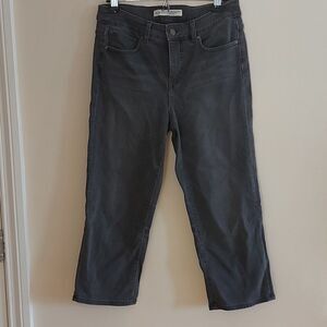 Denver Hayes cropped jeans sz. 10